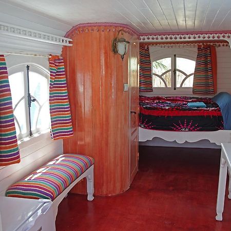 فندق أوريرفي  Zen Surf Beach House المظهر الخارجي الصورة